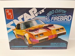 1/25 AMT 1211 – 1979 Pontiac Firebird Turbo Custom Snap Together Model Kit