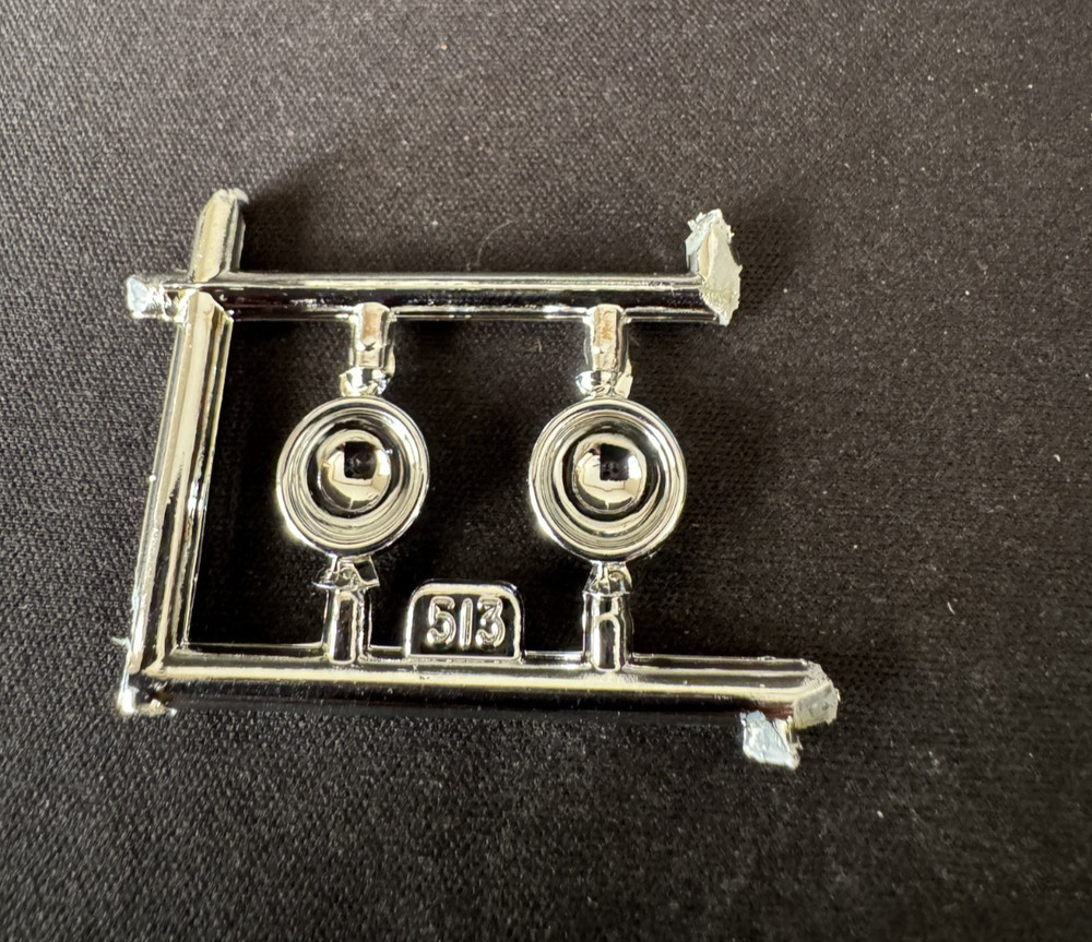 AMT 31838 1/25 57 Ford Fairlane Parts Kit Bash Chrome Bezels 3