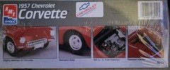 1957 Chevrolet Corvette Skill Level 2 Model Kit 1/25 Scale