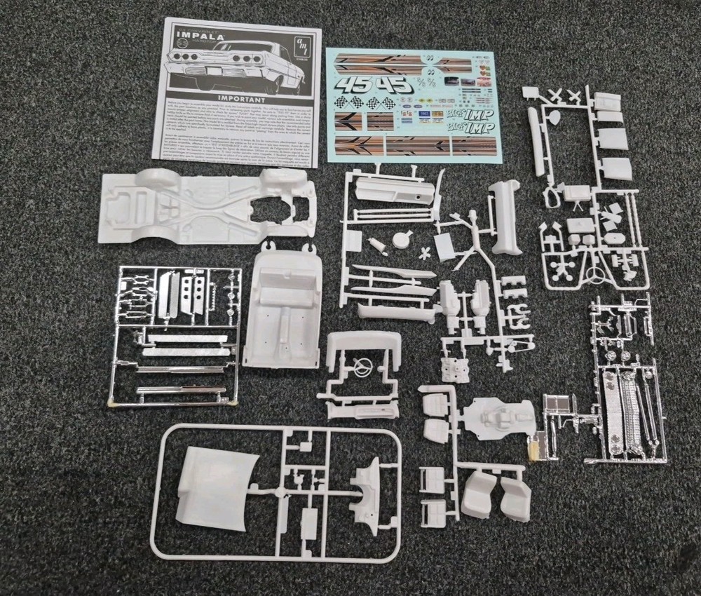 1963 63 Chevrolet Impala AMT 1/25 Model Junkyard Builder Parts Lot