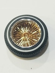 1/24 To 1/25 Scale Model Chrome And Gold Dayton Style Rims With White Wall Tires