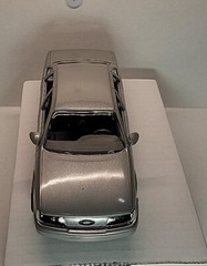 NIB Ertl 1/24 scale 1989 Ford Taurus SHO ( Titanium Met ) promo model #6054