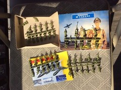 Heller LOT OF 2 kits #79647 & #79648 OPENED SEE ALL PHOTOS
