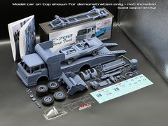 1/25 1972 Ford C-700 Ramp Truck Race Car Hauler Model Kit with Engine & Clears