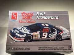 AMT ERTL 6740 Bill Elliott 1991 Coors Light NASCAR 1:25 Model Car Kit Sealed NEW