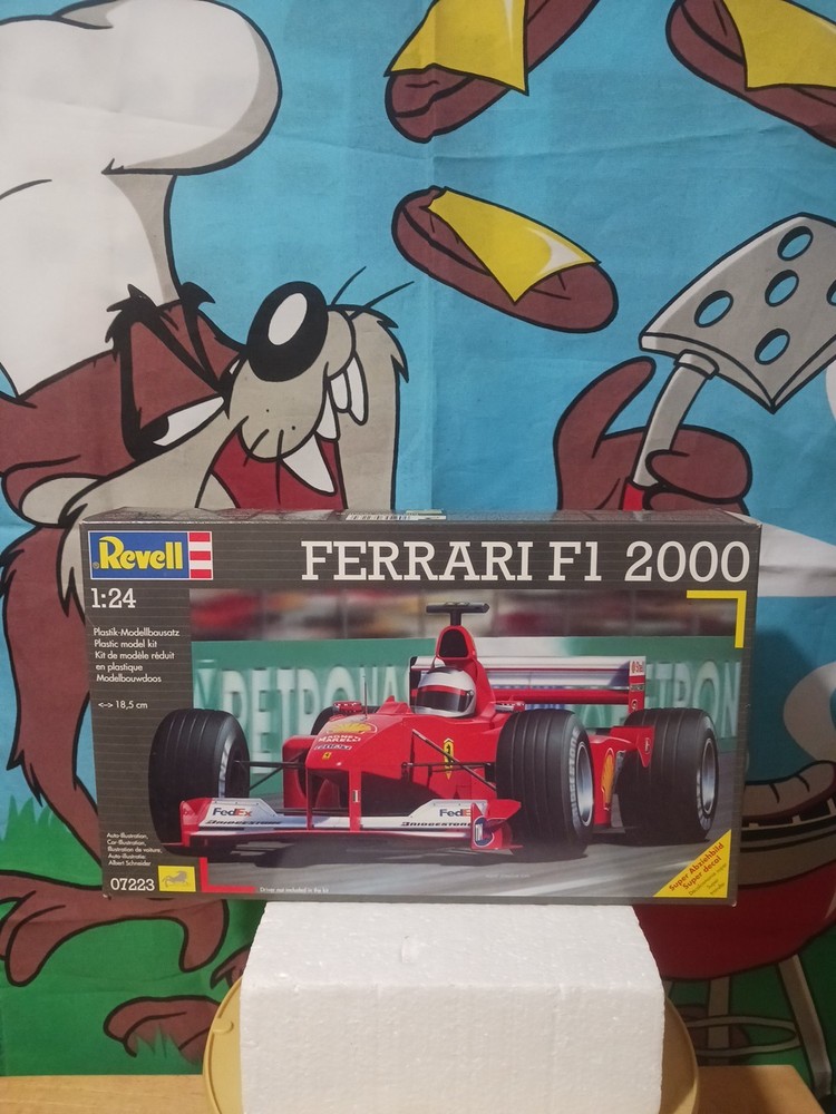 1/24 Ferrari F-1 2000 / Revell -Open Box Sealed Inside !