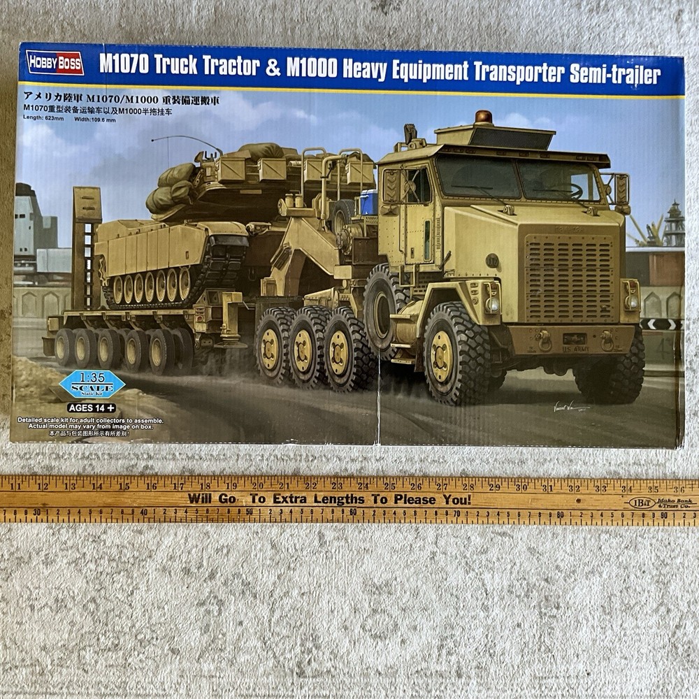 HobbyBoss 85502 M1070 1/35 Scale Truck HET M1000 Semi-Trailer Car Kit With Bonus