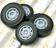 1/24 Scale: Big ‘N Little Piecrust Slicks W/ 15-inch “Divco Milk Truck” Wheels