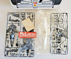 Tamiya 1988 McLaren F1 Honda MP4/4 Ayrton Senna 1:20 Formula One Model #20022