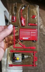 Motorworks NASCAR 1:24 Scale Tool Kit Accessory Set Team Caliber Atlas