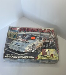 Monogram 1/24 scale Davey Allison Havoline Thunderbird Stock Car Model