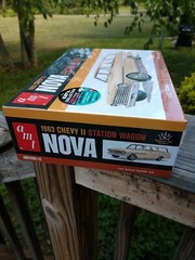 NEW AMT 1963 Chevy II Nova Station Wagon 1:25 scale model car kit 1202