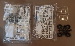 Monogram Off-Road Adventure Set for Datsun Pickup with Bikes and Trailer