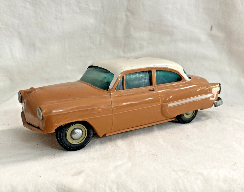 1954 Chevrolet Chevy 2 Door Dealer Promo Car Bank – Shoreline Beige/Pueblo Tan