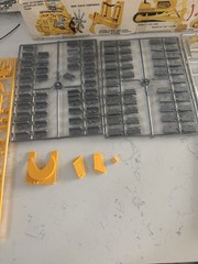 amt CATERPILLAR BULLDOZER D8H 1/25 Model T818 Vintage Open Box Read Description
