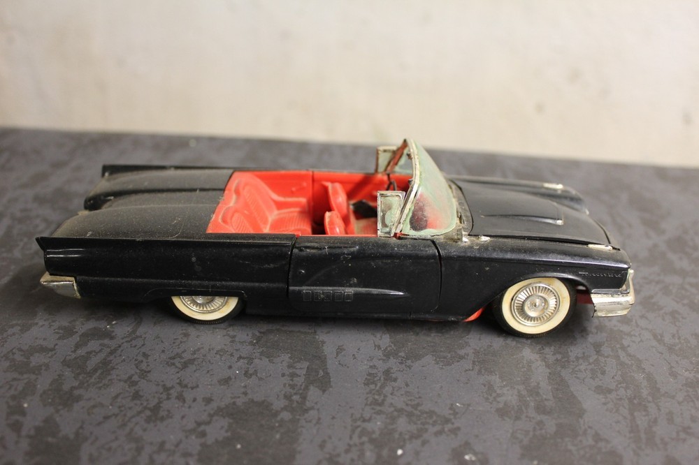 1958 THUNDERBIRD monogram? promo model?? sold as is no top