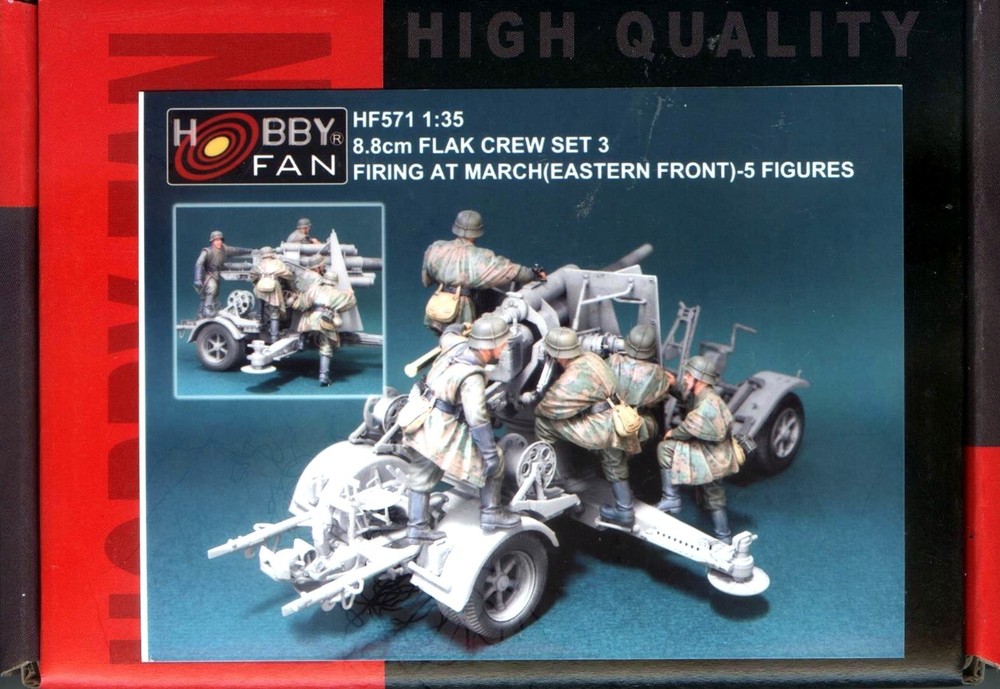 Hobby Fan 1/35 HF-571 WWII German 8.8cm Flak Crew Firing at March (Set3) – 5 Fig