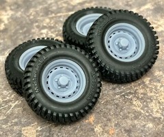 1/24 Scale: 18-Inch “Off-Road Chevy Truck Rally” Wheels W/ Mud Tires;Jeep,Resin