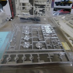 AMT 1:25 1967 Shelby Mustang GT-350 Model Car Kit 2021 New Open Box Sealed Parts