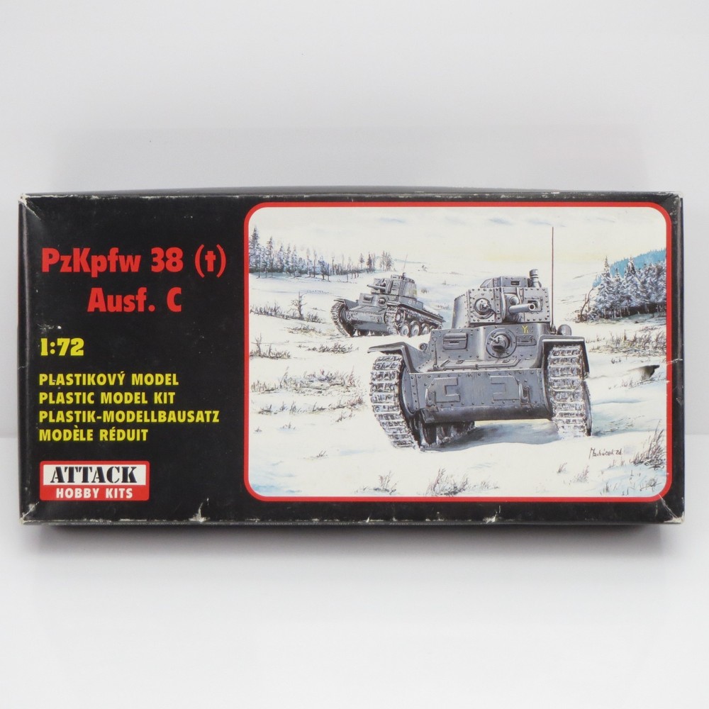 WWII German Tank PzKpfw 38 (t) Ausf. C – Vintage Attack Hobby Kits 1/72 Model