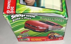 Revell DAMAGED BOX 2015 Mustang GT snap together model car kit 1685