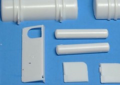 AMT 1/25 Tyrone Malone Custom Drag Frame Components – Tanks, Battery & Box 1/25