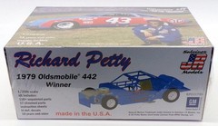 Salvinos JR Models RPO1979D 1:25 Richard Petty’s 1979 Winning Oldsmobile 442