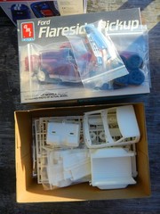 AMT ERTL 1992 Ford F-150 Flareside Pickup 1:25th Model Kit *NICE* open kit