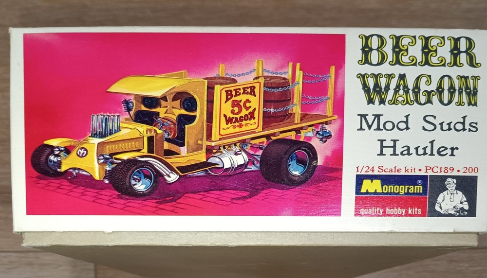 NOS Complete Unbuilt 1967 Bulldog Mack Mod Custom Suds Hauler/Beer Truck Model