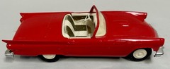 Vintage 1957 AMT 2 DR CONVERTIBLE FORD T-BIRD FRICTION THUNDERBIRD (A8)
