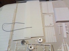 Amt 125 Pup Trailer 28 Ft Plastic Model Parts