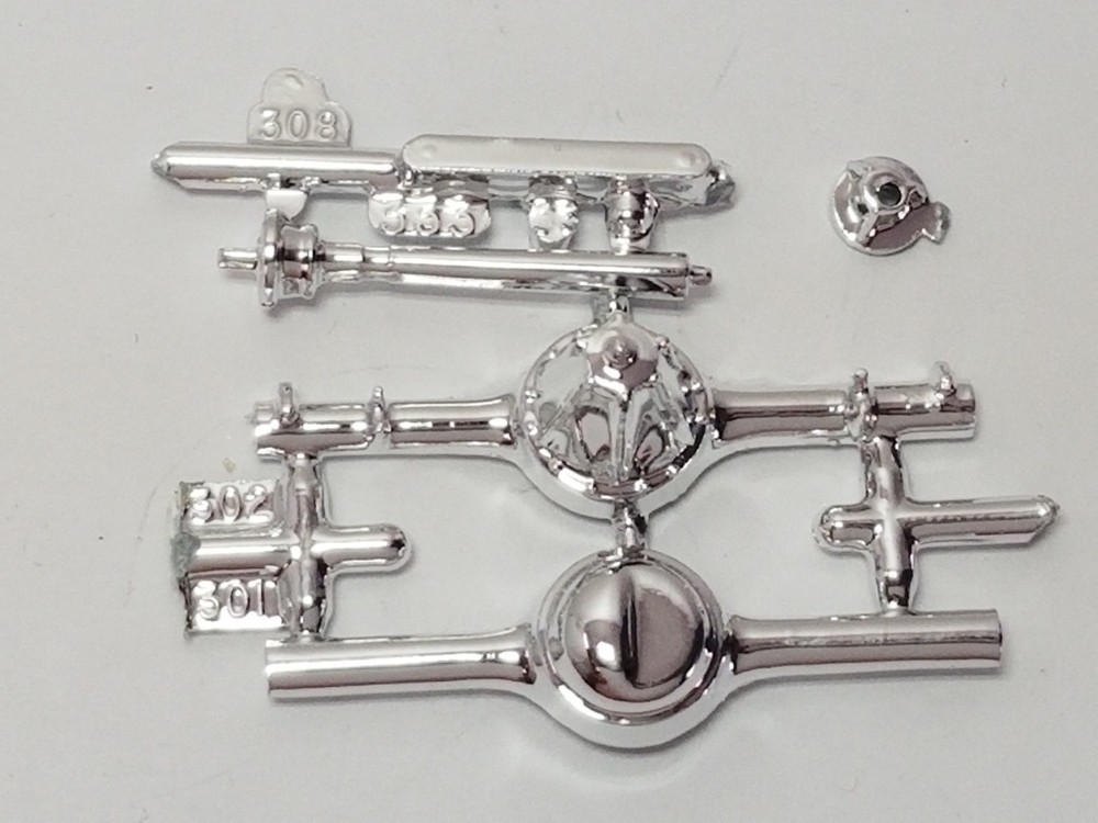 1933 Willys GASSER REAR AXLE / DIFFERENTIAL / DRIVESHAFT from AMT 1:25 Model Kit