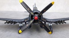 148 American fighter Corsair F4U-4 Revell 85-5248 Plastic Model kit
