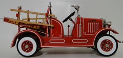 Fire Engine Truck Ford Built 1 Metal Model Vintage 1930 T 24 Pickup Car 16 A 25
