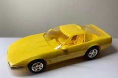 ERTL/AMT Limited Edition 1995 Corvette ZR-1 COMPETITION Yellow Dealer Promo MINT