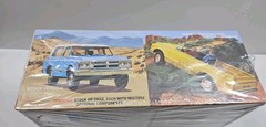 AMT 1/25 Scale AMT 1972 GMC Jimmy Deluxe Model Kit, New In Box