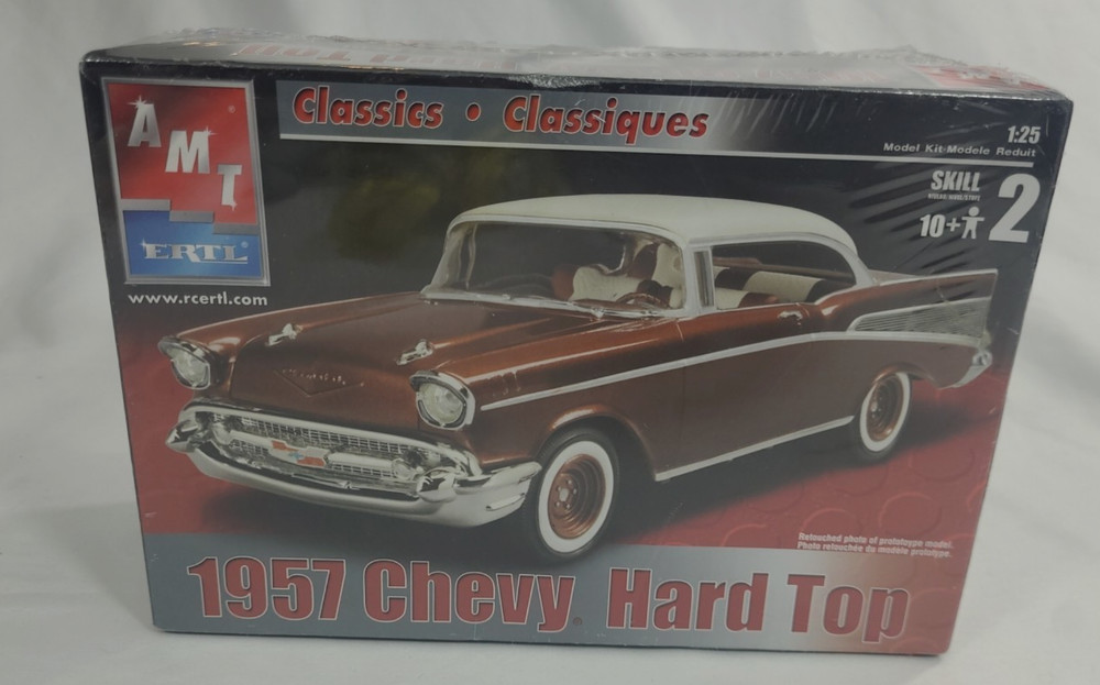 AMT Ertl 1957 Chevy Hard Top Model Kit Factory Sealed Model Car 1:25 Scale