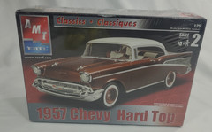 AMT Ertl 1957 Chevy Hard Top Model Kit Factory Sealed Model Car 1:25 Scale