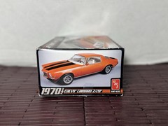 AMT 1970 1/2 Chevy Camaro Z28 Model Kit 1/25 Scale #635l/12