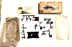 Antique Revell 1910 model “T” Ford Highway Pioneers Unbuilt HTF Rare, 1960 1/32