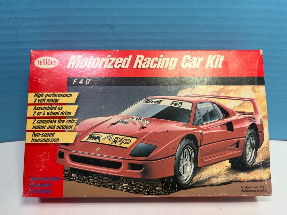 TESTORS MOTORIZED RACING CAR KIT FERRARI F40 RED 3 VOLT MOTOR 2 SPEED TRANS