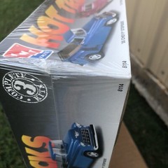 AMT ERTL Hot Trucks ’50 ’55 Chevy ’53 Ford Pickup 1/25 Model Kits Box Bent