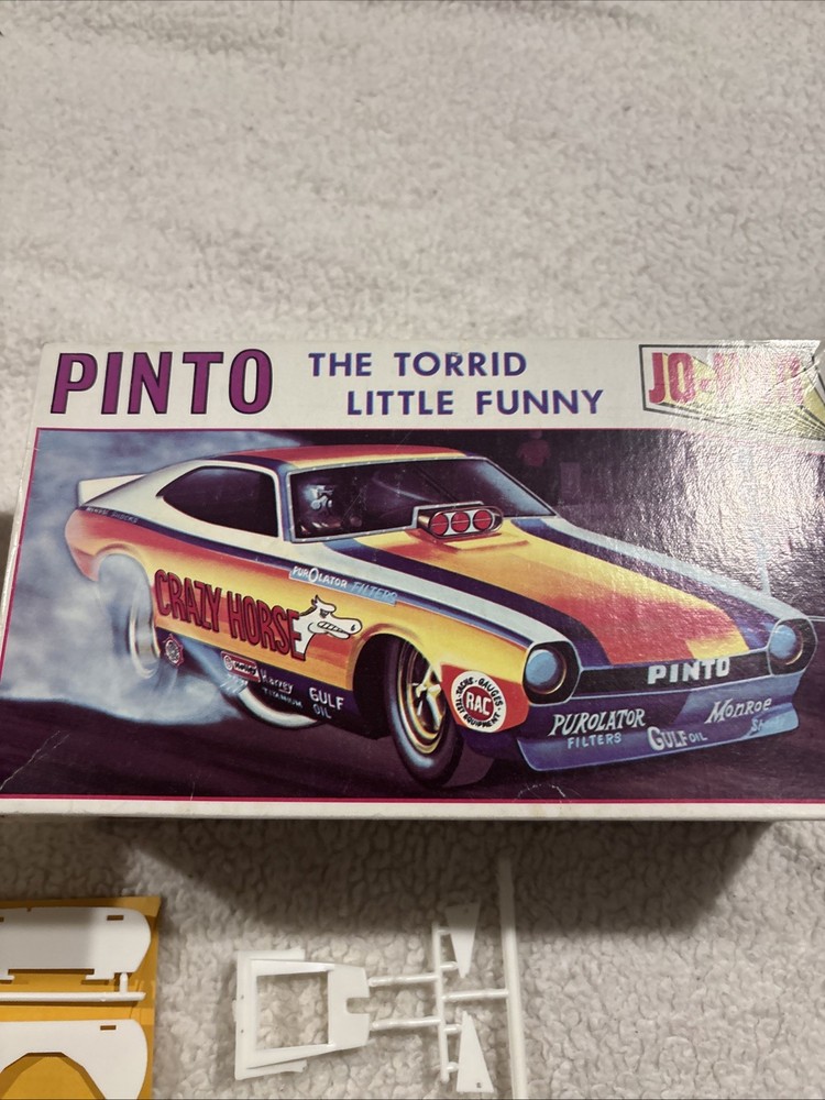 Johan 1/25 Pinto “The Torrid Little Funny” White Plastic.
