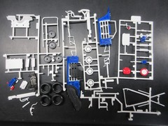 REVELL 1/24 FORD TAURUS STOCK CAR bagged kit LOT#105