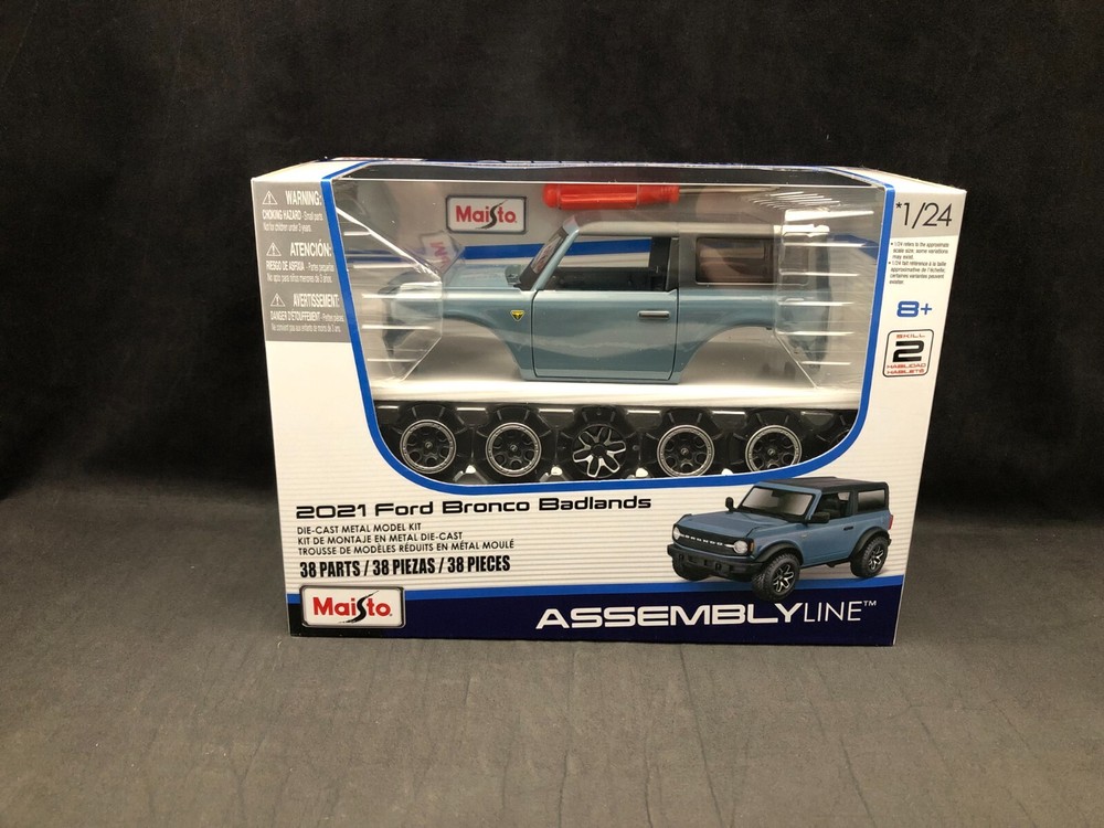 Maisto Assembly Line 2021 Ford Bronco Badlands 1:24 SC Diecast Model Kit 39535