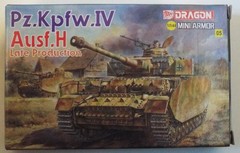 1/144 Dragon Mini Armor Set (#01, 02, 03, 04 & 05) with bonus Karl Sealed MIUB