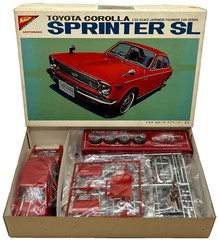Nichimo 1/20 Toyota Corolla Sprinter SL Vintage Motorized Kit Unassembled
