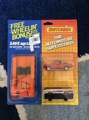 1986 Matchbox Automotive Superstars w/ Launcher 323i Cabriolet Ikarus Coach Bus