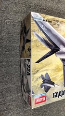 Academy 1/48 F 22A Raptor fighter jet Collectables 17+