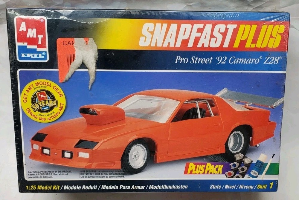 AMT Snapfast Plus 1/25 Pro Street 1992 Chevrolet Camaro Z28 New In Sealed Box